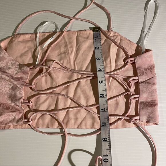 Lulus  2 piece In a Bliss Pink Floral Satin Jacquard Ruched Mini Skirt crop XS - Picture 7 of 15